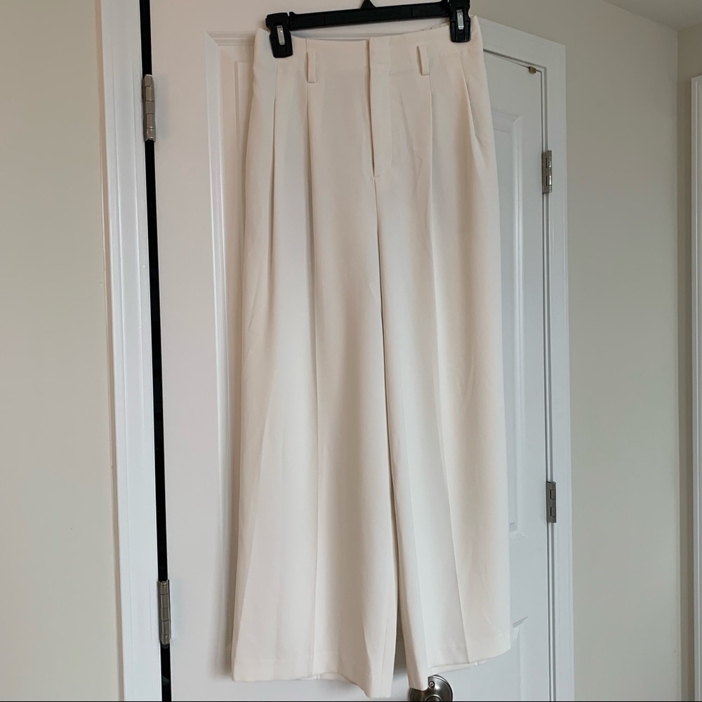 Uniqlo Wide Leg White Trousers Pants